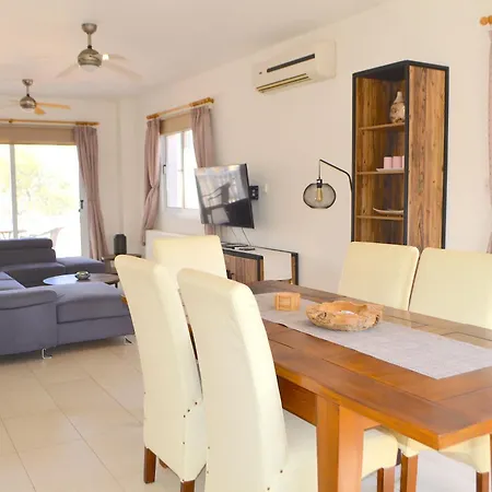 Lankas With Heated Pool Villa Agia Napa
